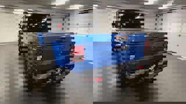 Used 2022 Jeep Gladiator Rubicon w/ Cold Weather Group image 7