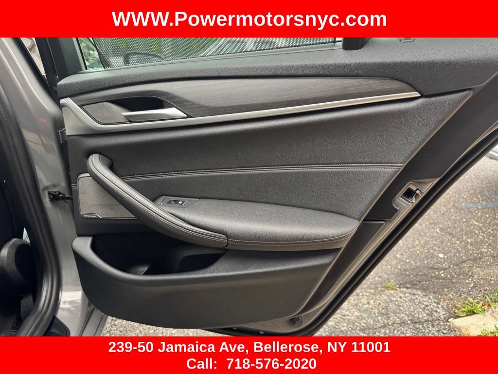 Used 2021 BMW 530i xDrive w/ Executive Package AWD/4WD image 29