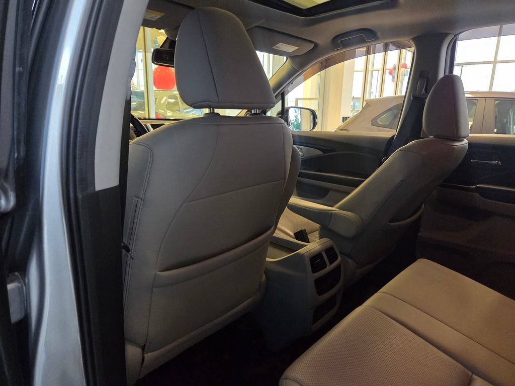 Certified 2017 Honda Ridgeline RTL-E image 16