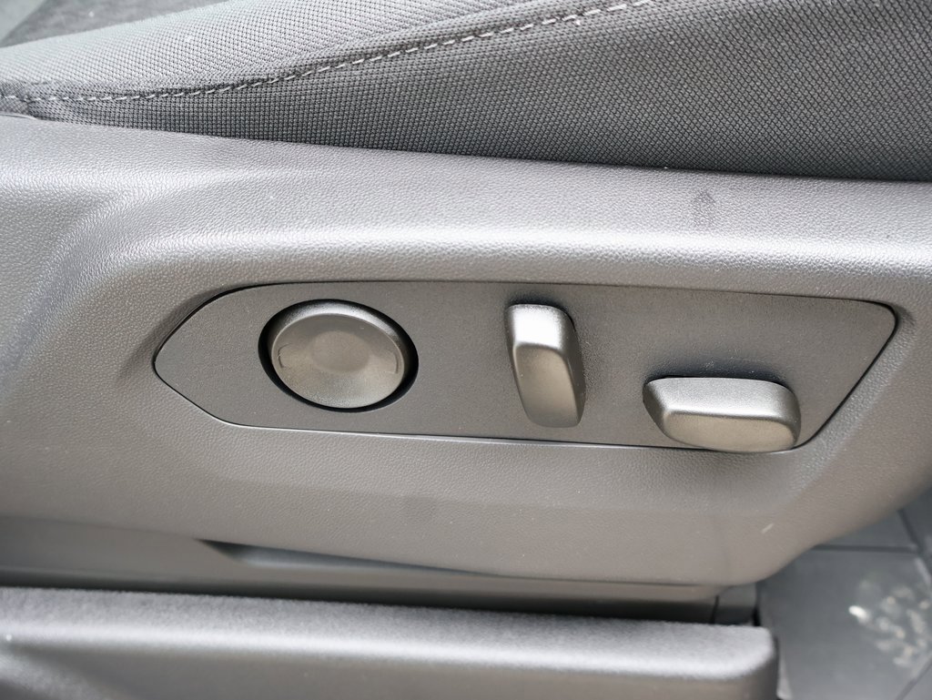 New 2026 Chevrolet Tahoe LS w/ LPO, Dark Essentials Package image 41