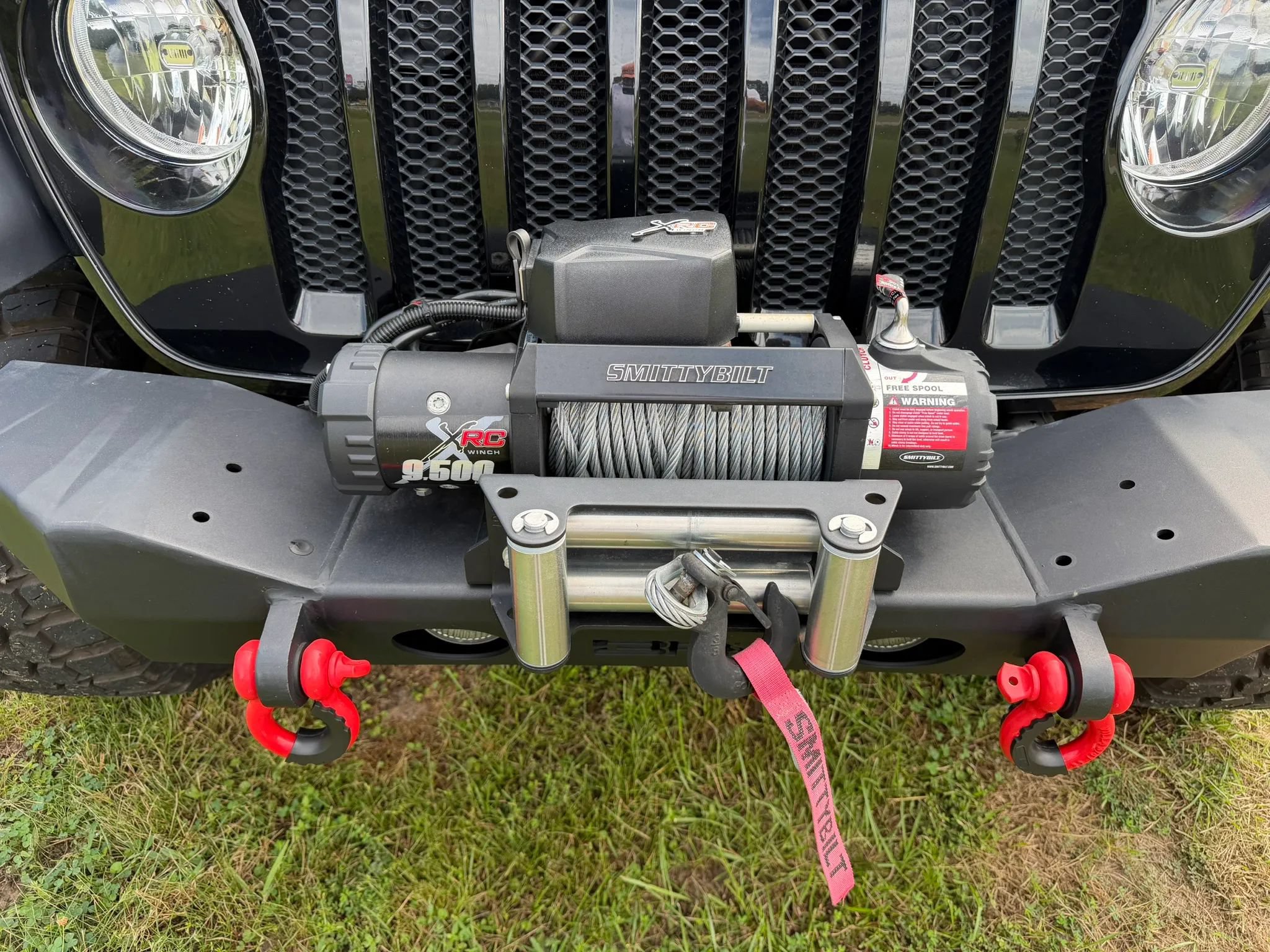 Used 2019 Jeep Wrangler Sport AWD/4WD image 9