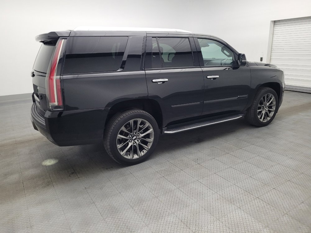 Used 2019 Cadillac Escalade Luxury w/ Escalade Sport Edition image 10