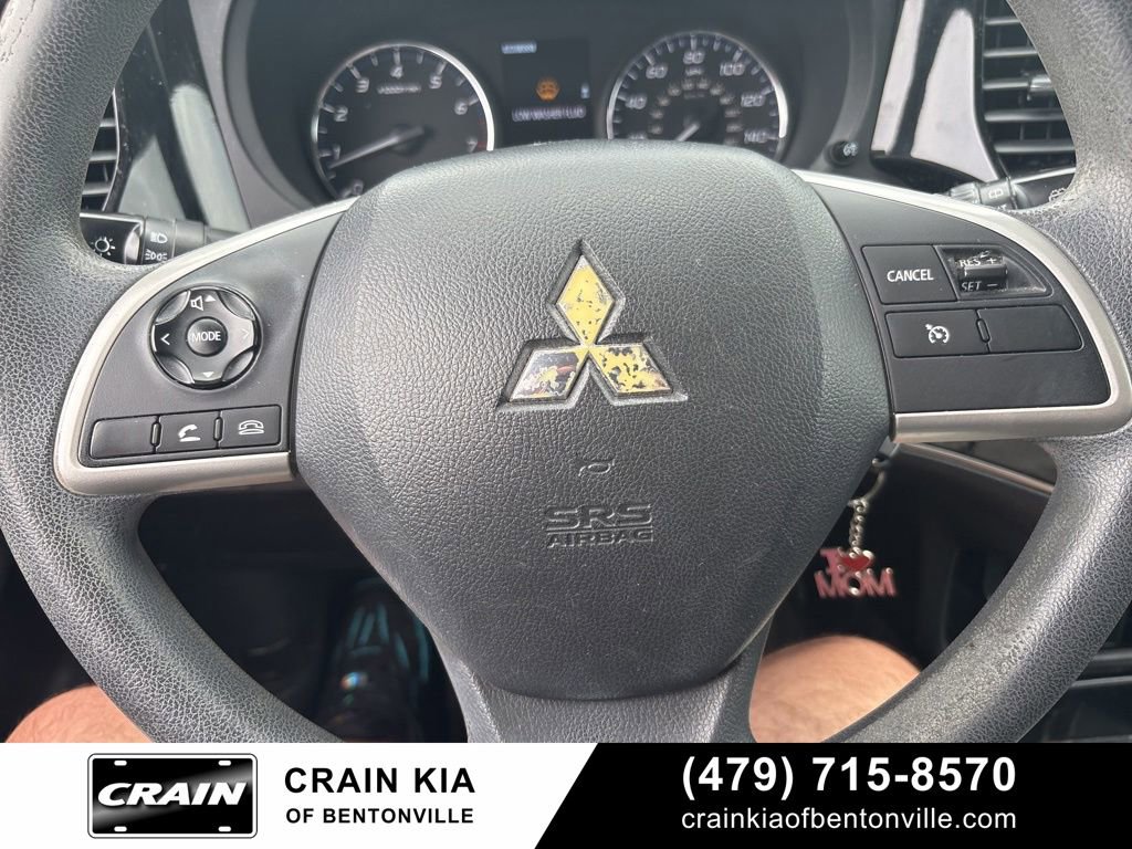 Used 2018 Mitsubishi Outlander ES AWD/4WD image 23