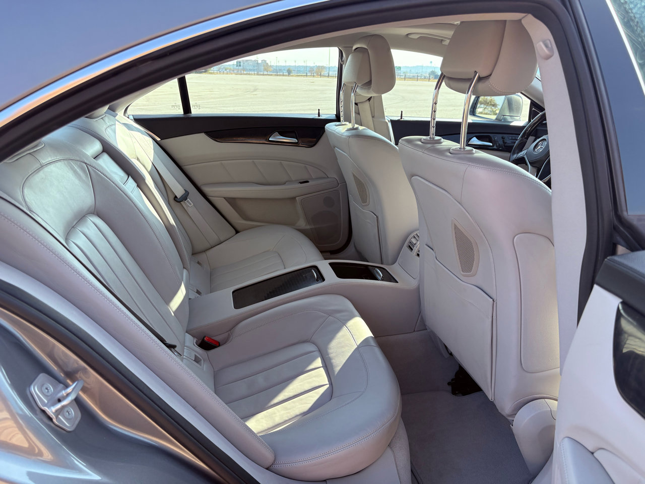 Used 2012 Mercedes-Benz CLS 550 image 21