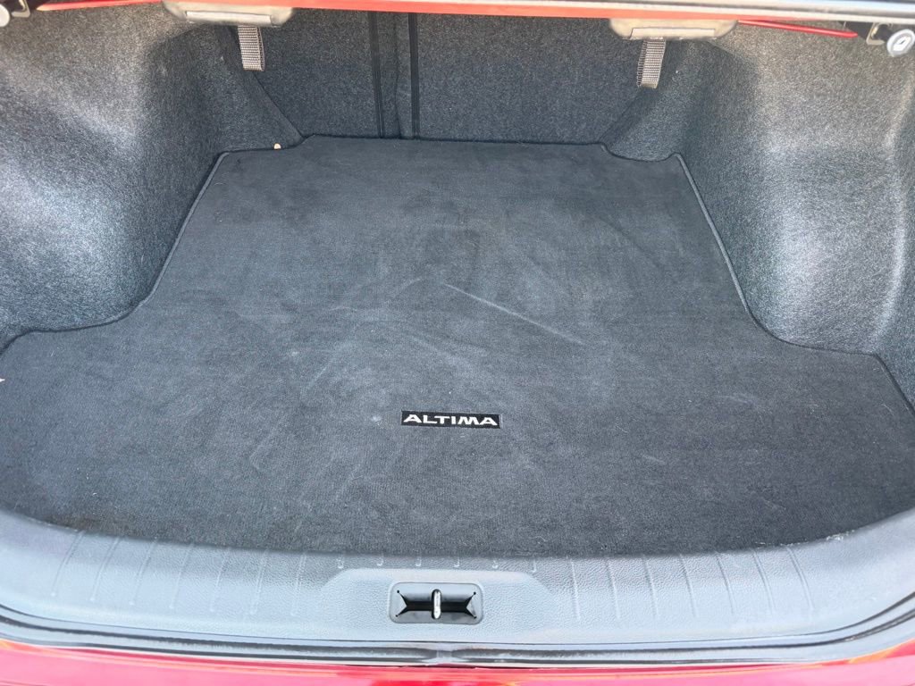 Used 2020 Nissan Altima 2.0 Platinum image 16