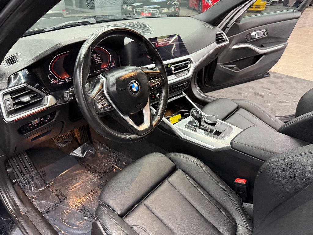 Used 2021 BMW 330i Sedan w/ Convenience Package RWD image 35