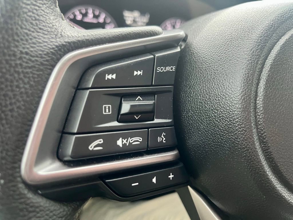 Used 2025 Subaru Outback Premium image 18