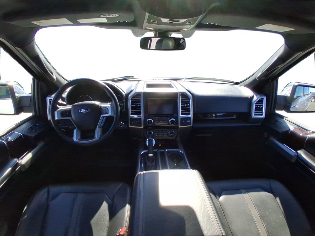 Used 2015 Ford F150 Platinum w/ Equipment Group 701A Luxury image 11