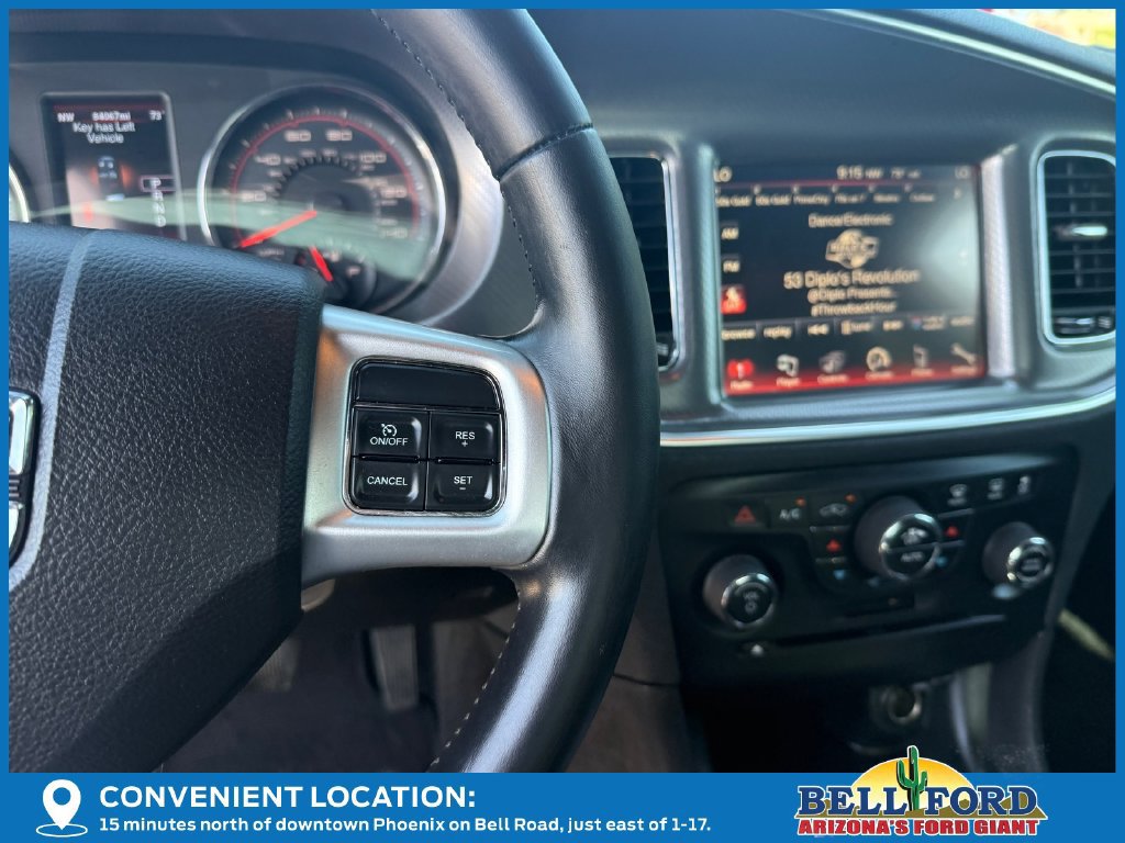 Used 2014 Dodge Charger SXT RWD image 31