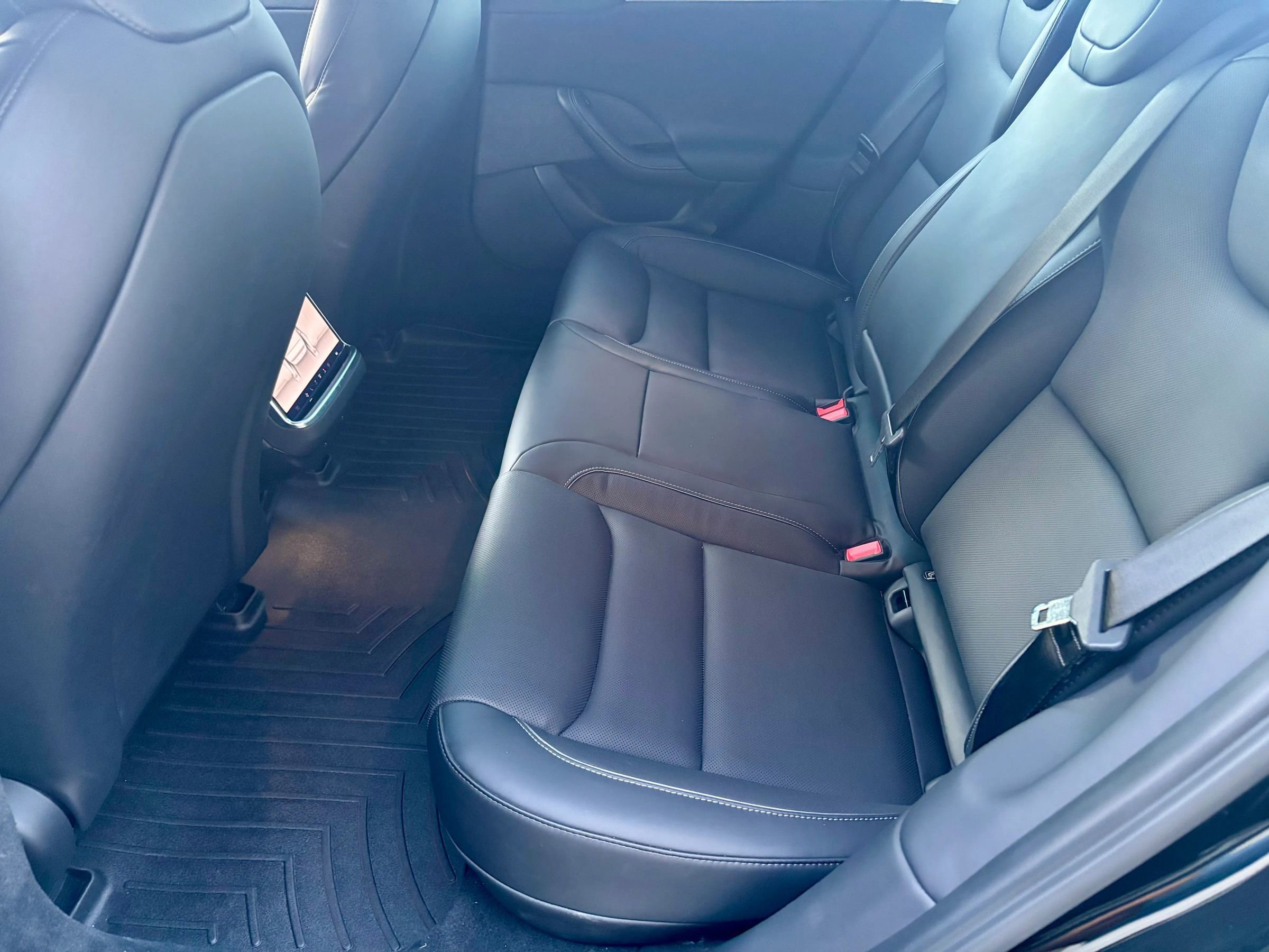 Used 2023 Tesla Model S Plaid image 12