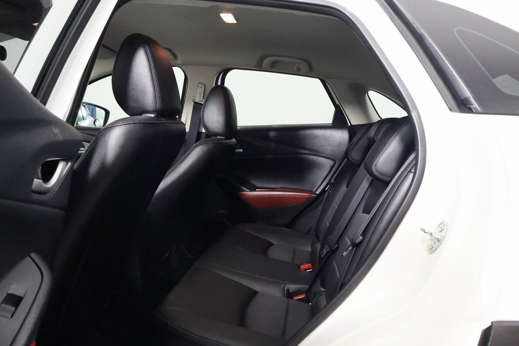 Used 2017 MAZDA CX-3 Touring FWD image 11