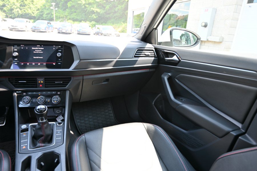 Used 2019 Volkswagen Jetta GLI Autobahn FWD image 15