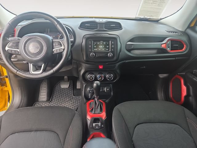 Used 2016 Jeep Renegade Trailhawk AWD/4WD image 10