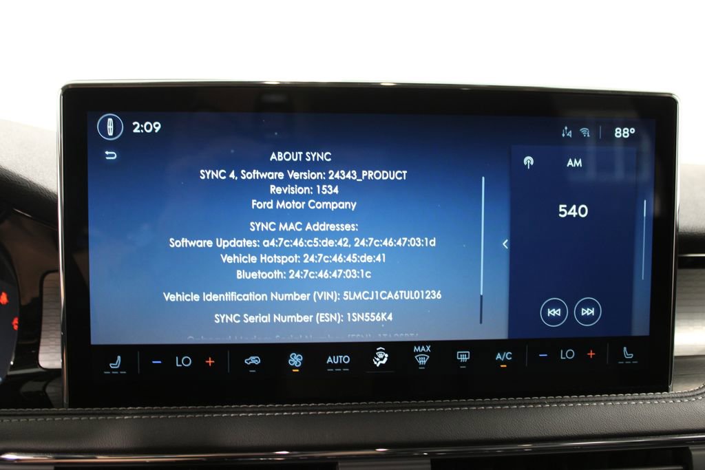 New 2026 Lincoln Corsair Premiere image 50