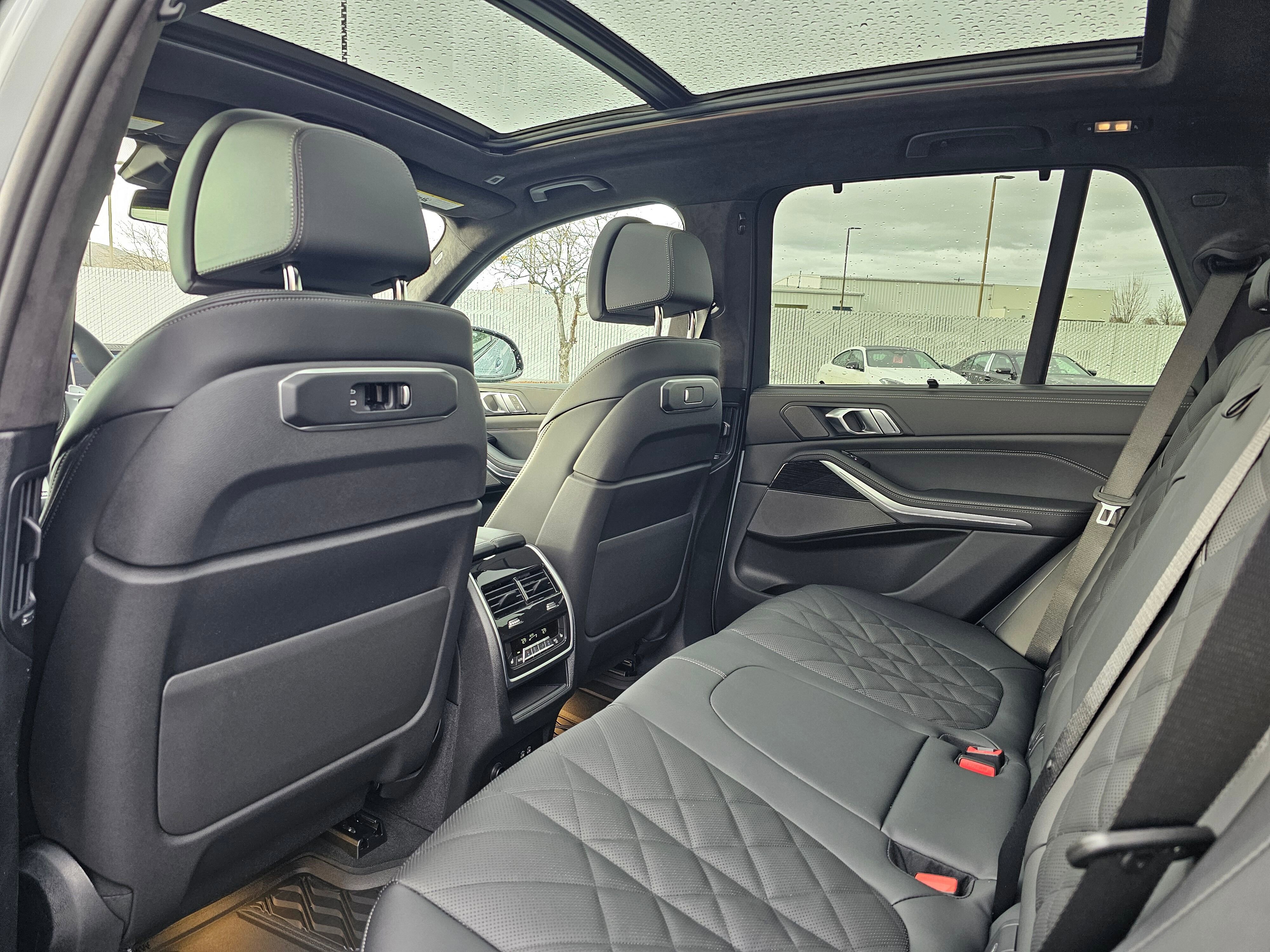 New 2026 BMW X5 xDrive40i w/ M Sport Package image 12