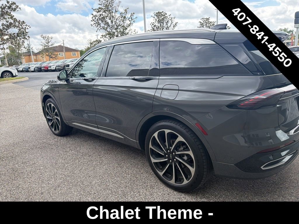 Used 2024 Lincoln Nautilus Black Label image 2