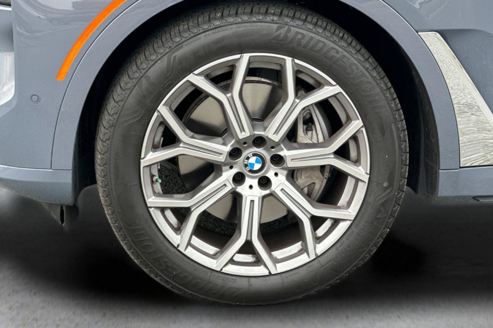 Used 2026 BMW X7 xDrive40i AWD/4WD image 25