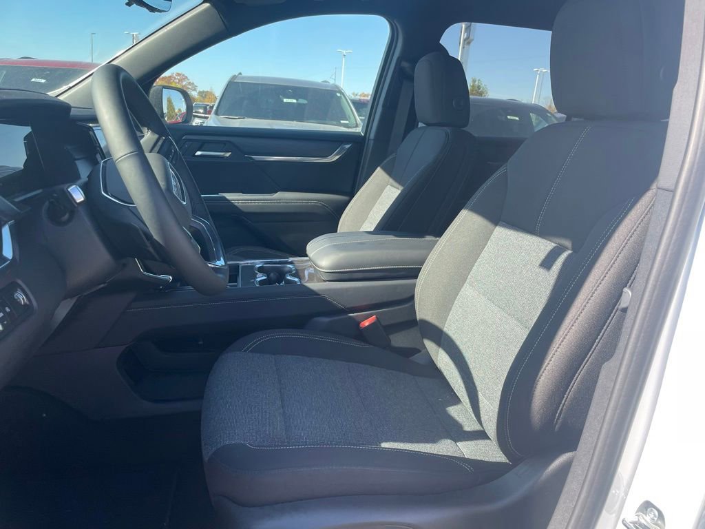 New 2026 GMC Acadia Elevation image 9