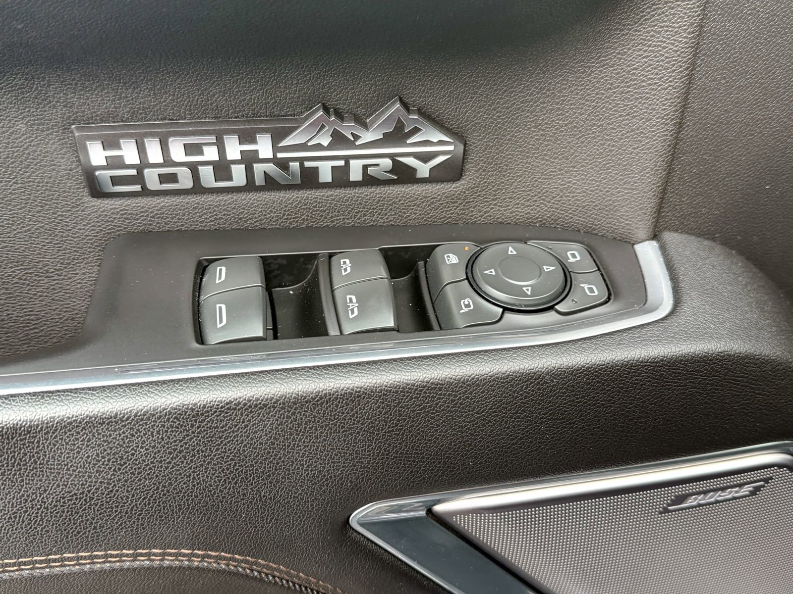 Certified 2023 Chevrolet Silverado 1500 High Country w/ High Country Premium Package image 17