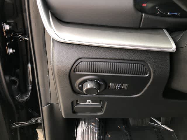 New 2026 Jeep Grand Wagoneer Limited AWD/4WD image 35