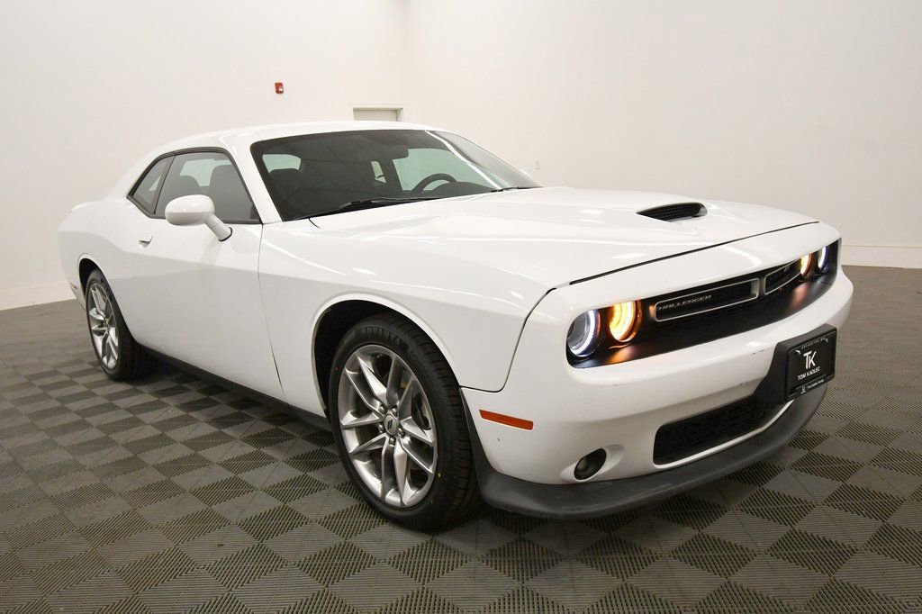 Used 2022 Dodge Challenger GT image 8