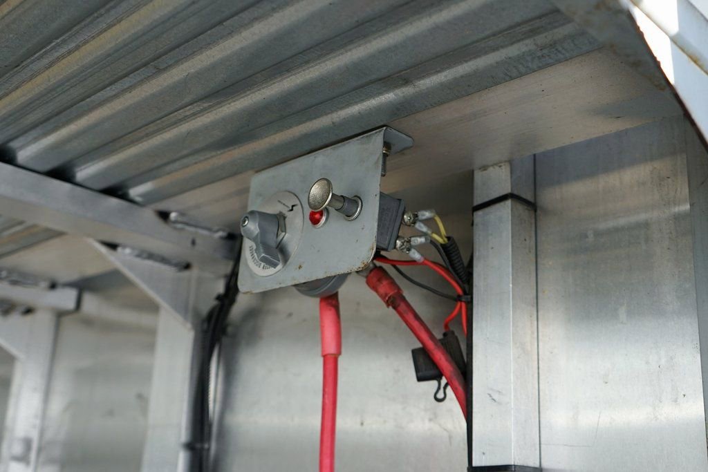 Used 2017 Ford F650 2WD Regular Cab Super Duty image 10