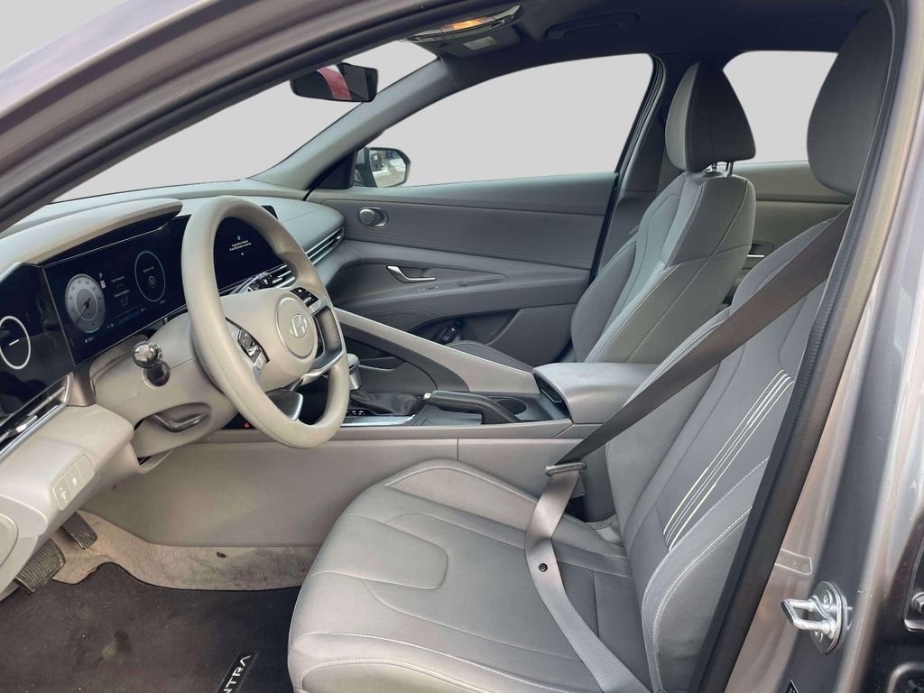 Certified 2024 Hyundai Elantra SEL image 15