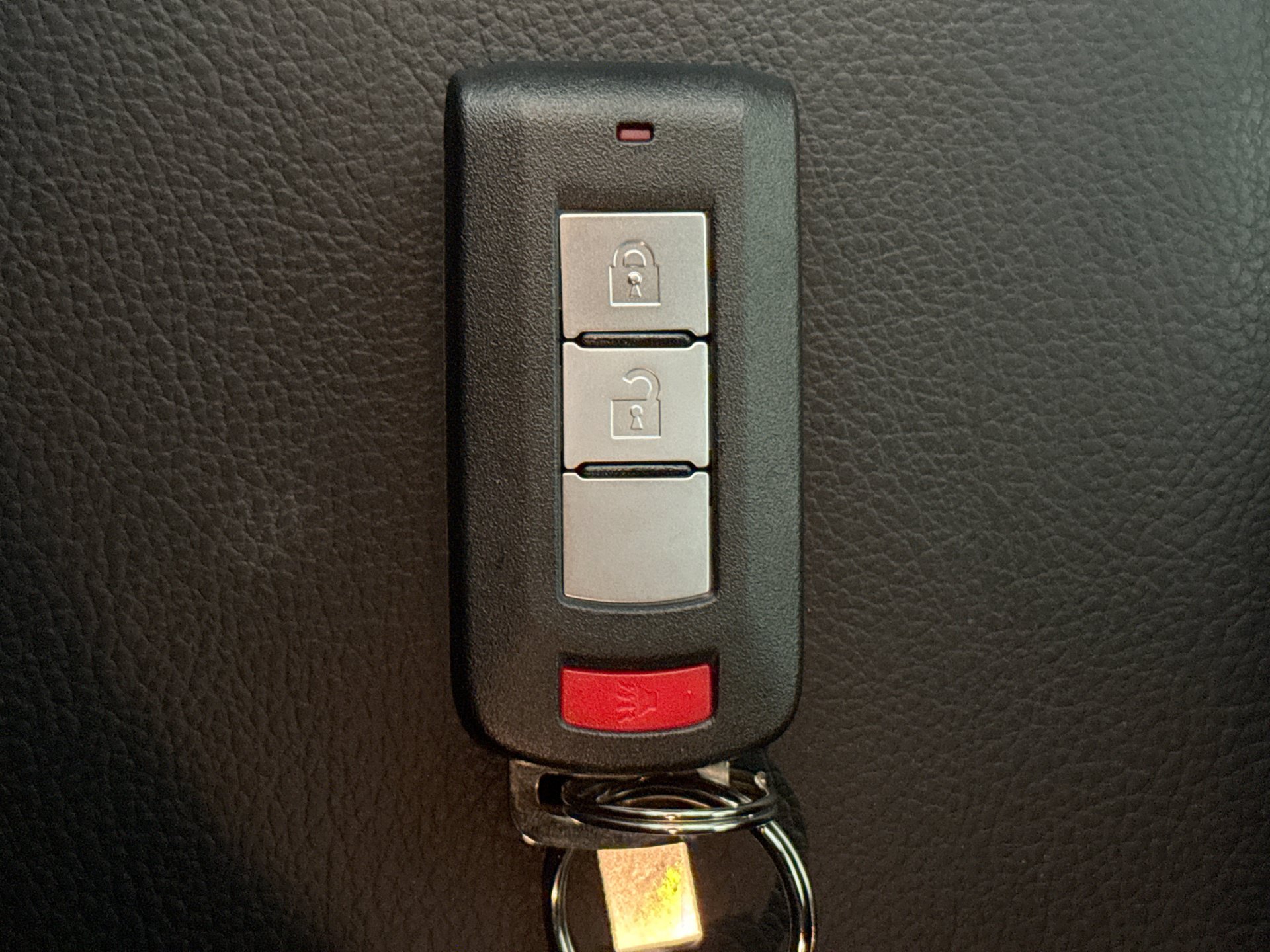 Used 2024 Mitsubishi Eclipse Cross Ralliart AWD/4WD image 10