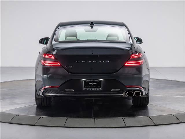 Used 2023 Genesis G70 2.0T RWD image 4