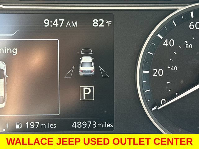 Used 2025 Nissan Versa SR w/ Trunk Package FWD image 27