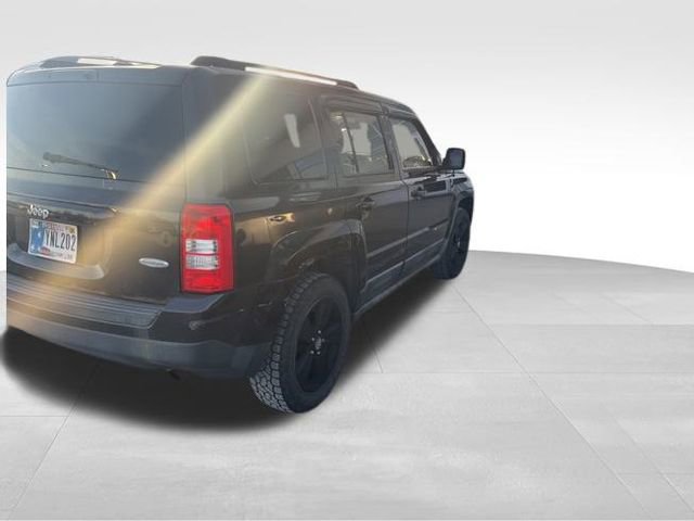 Used 2011 Jeep Patriot Latitude image 7