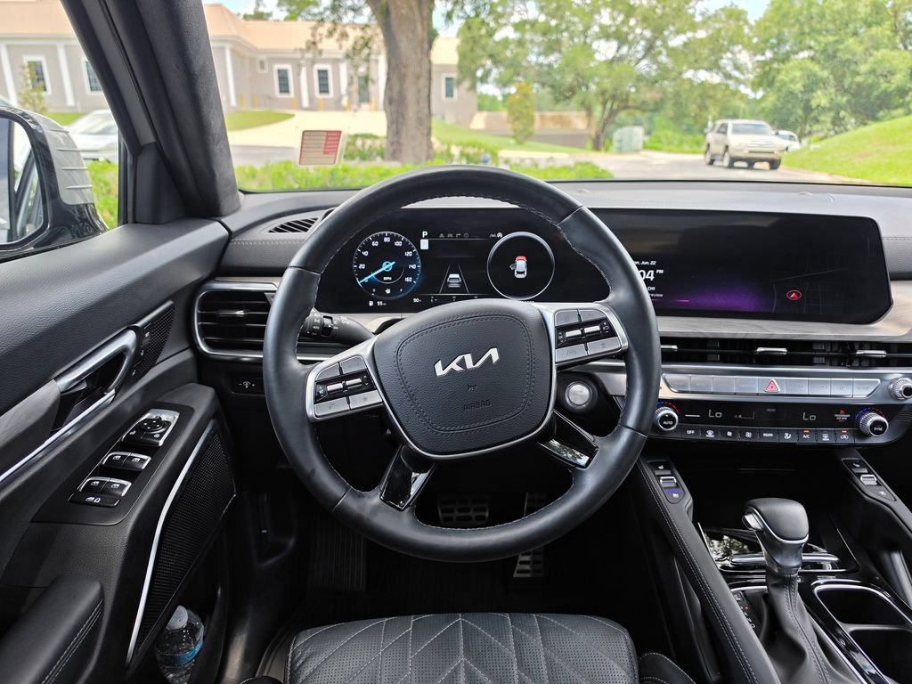 Used 2024 Kia Telluride SX Prestige X-Pro AWD/4WD image 9