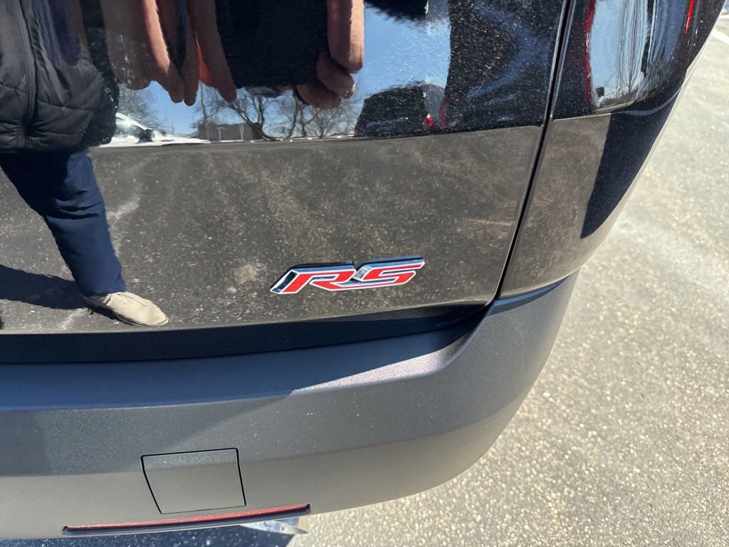 Certified 2023 Chevrolet Traverse RS w/ LPO, Floor Liner Package image 32
