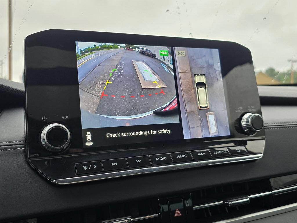 Used 2023 Mitsubishi Outlander 4WD Plug-In Hybrid image 28