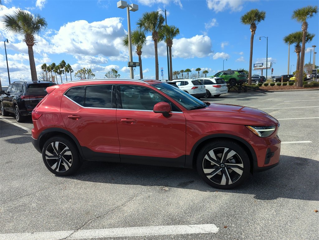Used 2023 Volvo XC40 B4 Plus w/ Driver Assist Package video 2