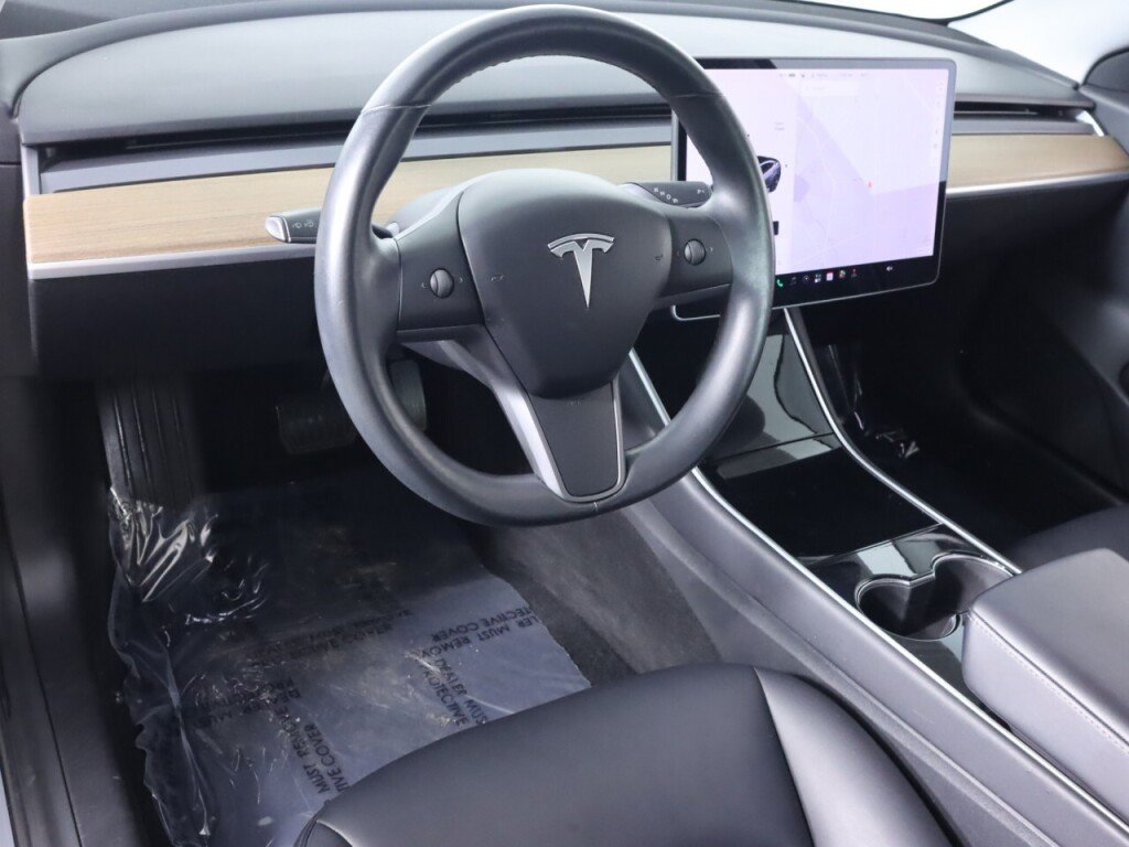 Used 2018 Tesla Model 3 Long Range AWD/4WD image 9