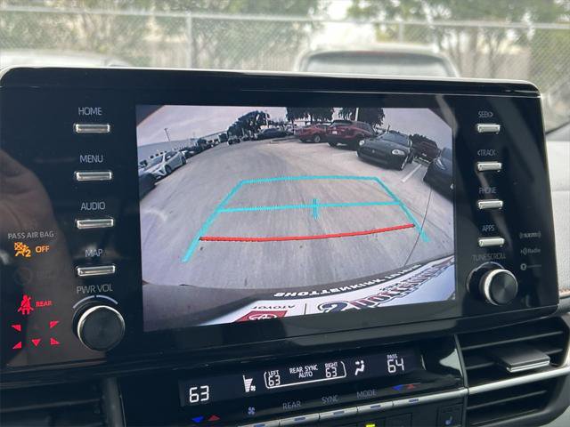 Certified 2022 Toyota Sienna XSE image 37