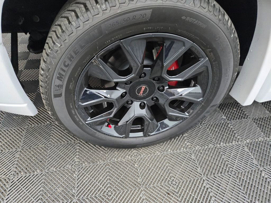 New 2024 GMC Savana 2500 image 12