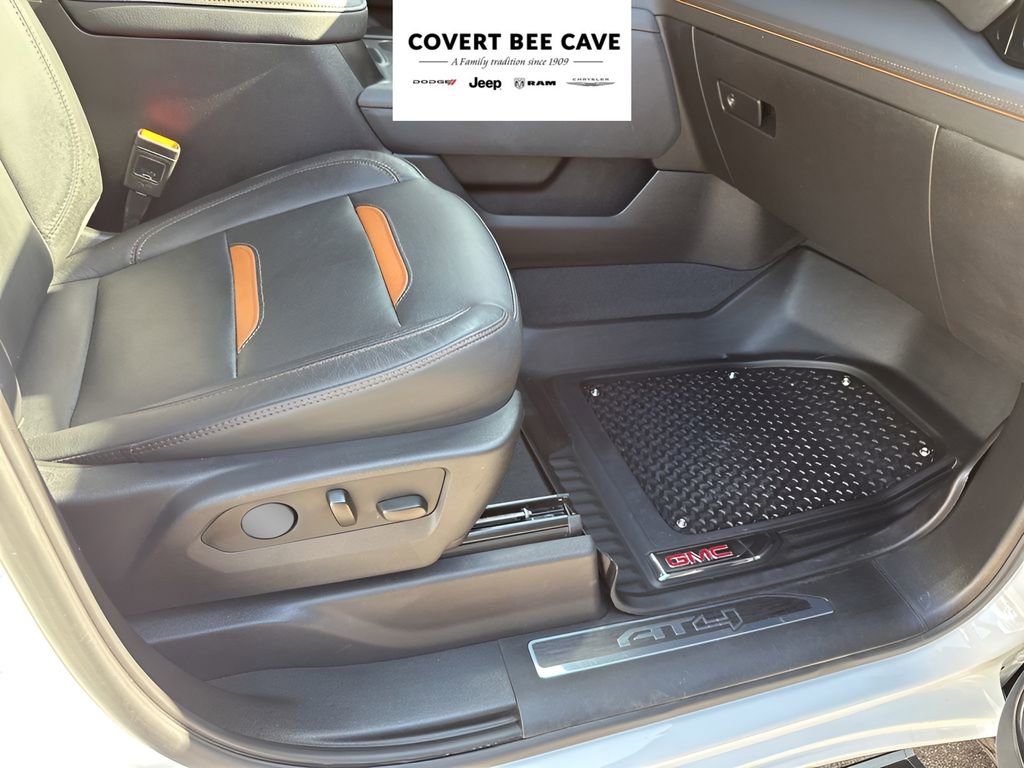 Used 2024 GMC Sierra 2500 AT4 w/ AT4 Premium Plus Package image 18