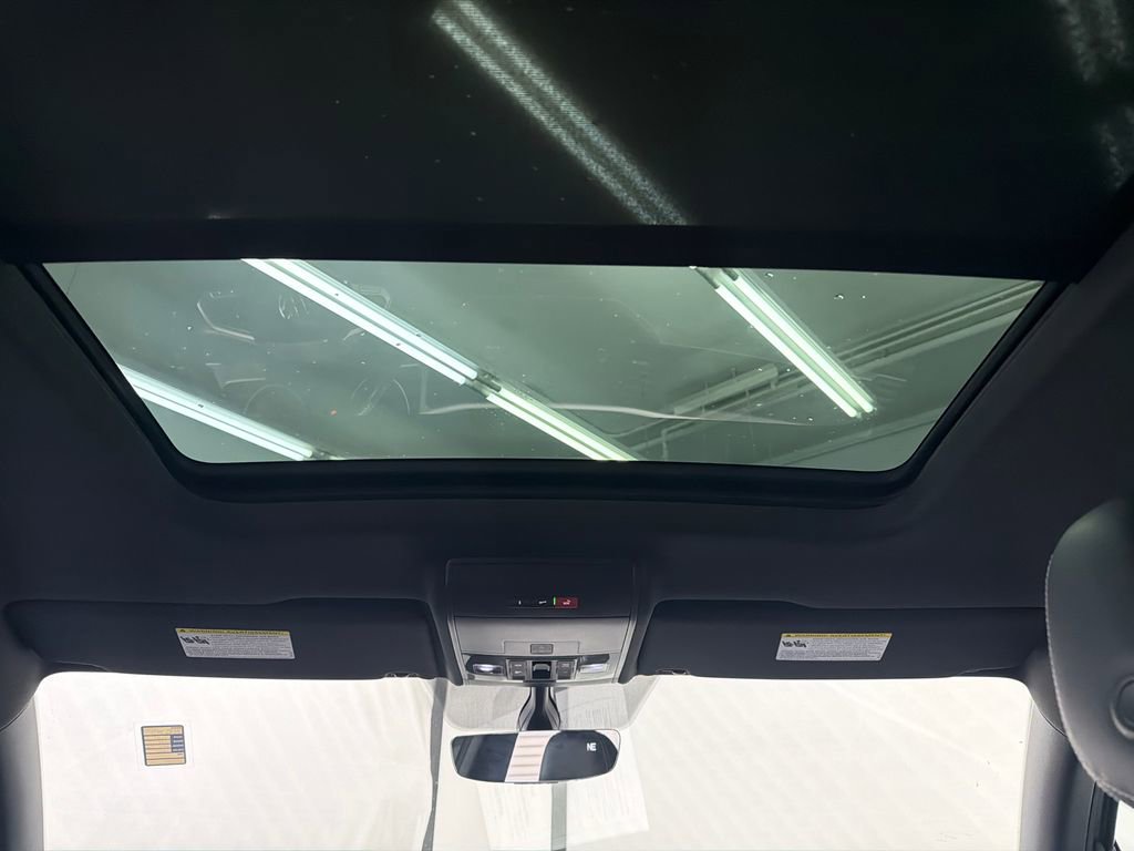 Used 2021 Volkswagen Atlas Cross Sport SE w/ Panoramic Sunroof Package image 23