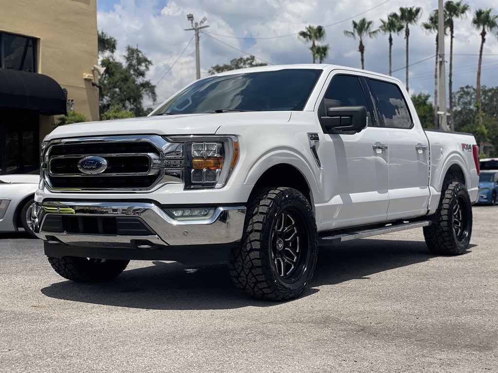 Used 2021 Ford F150 XLT w/ Equipment Group 302A High AWD/4WD image 10