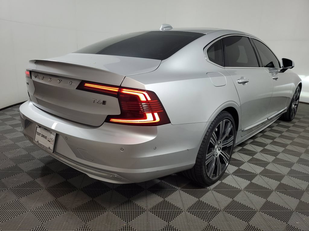 Used 2022 Volvo S90 B6 Inscription w/ Advanced Package AWD/4WD image 8