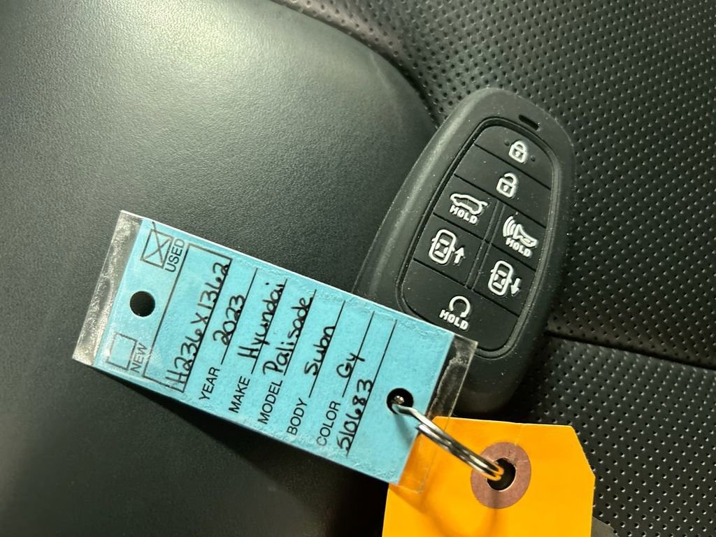 Used 2023 Hyundai Palisade Calligraphy AWD/4WD image 12