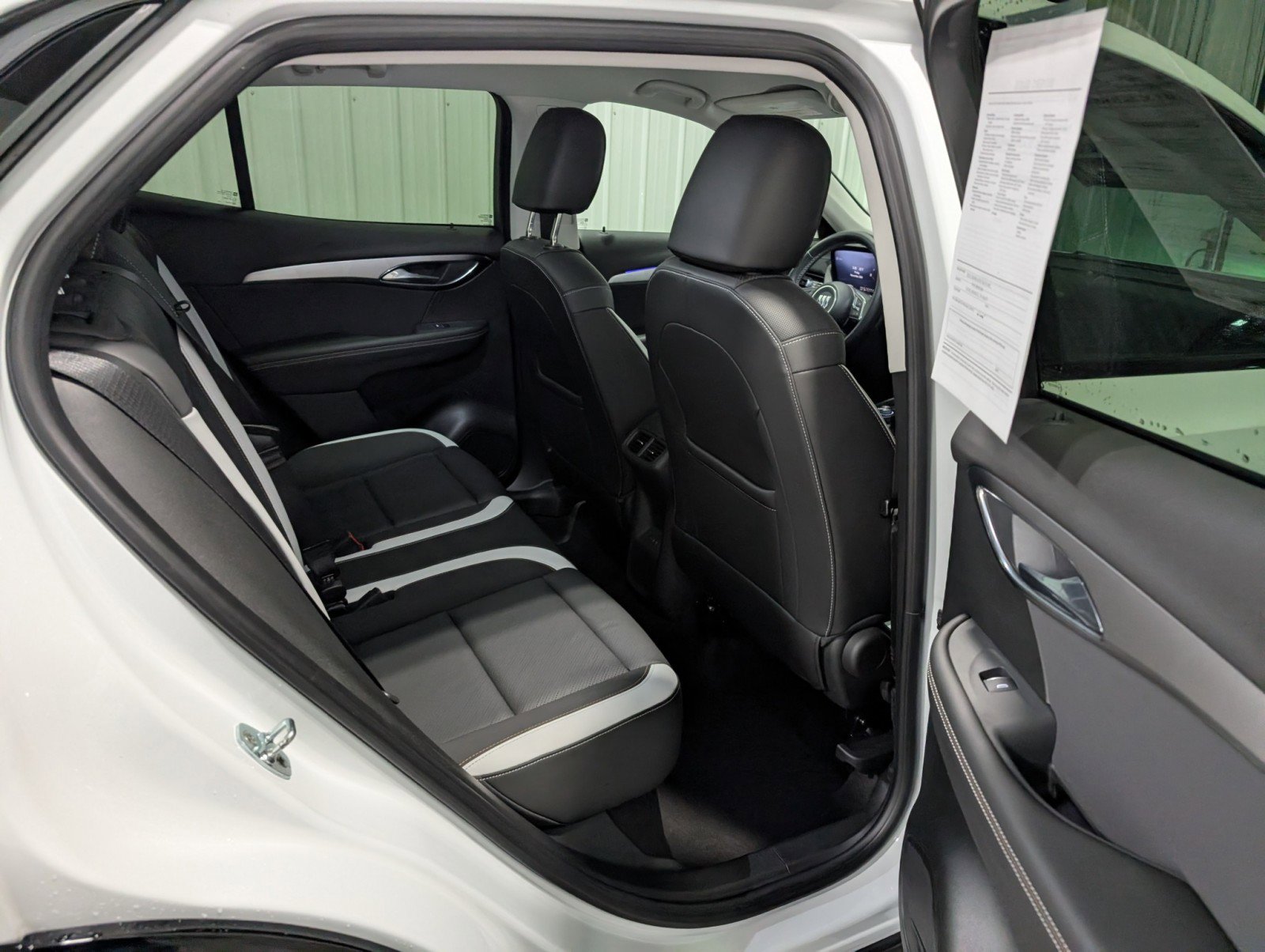 Used 2025 Buick Envision Sport Touring image 25