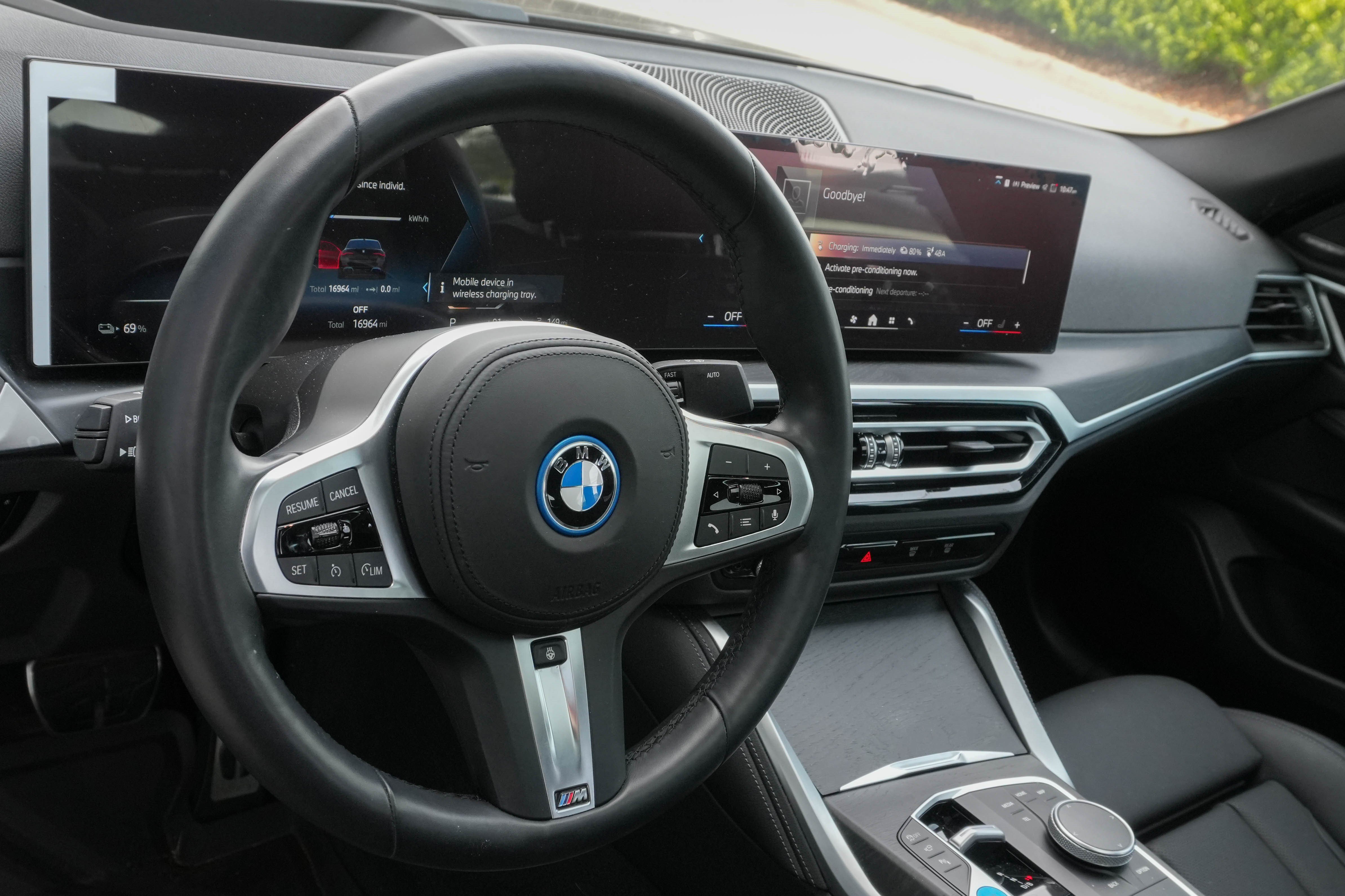 Certified 2024 BMW i4 eDrive40 w/ M Sport Package RWD image 9