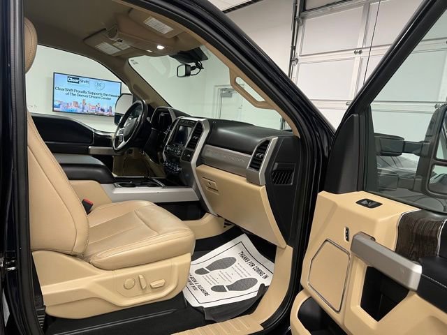 Used 2021 Ford F250 Lariat w/ Lariat Ultimate Package AWD/4WD image 54