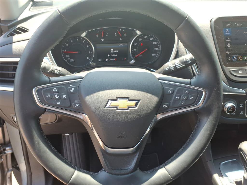 Used 2024 Chevrolet Equinox LT FWD image 29