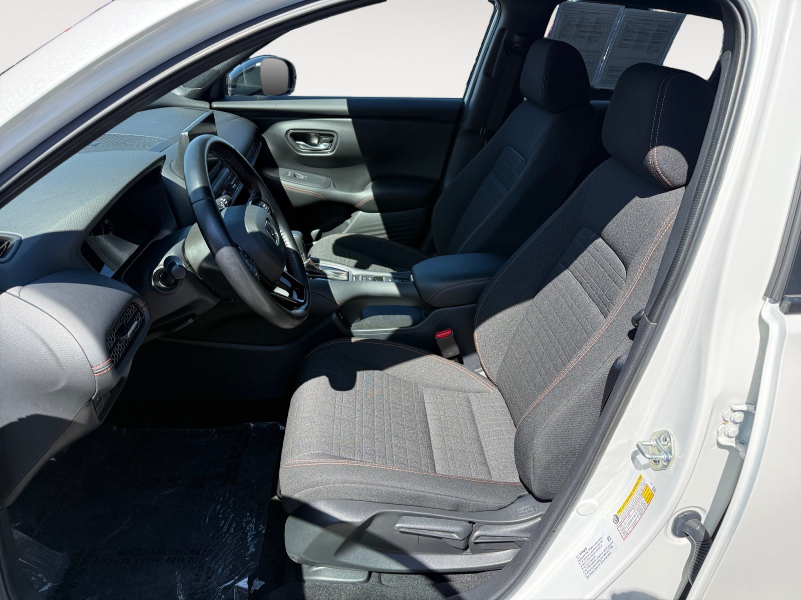 Used 2025 Honda HR-V Sport image 10
