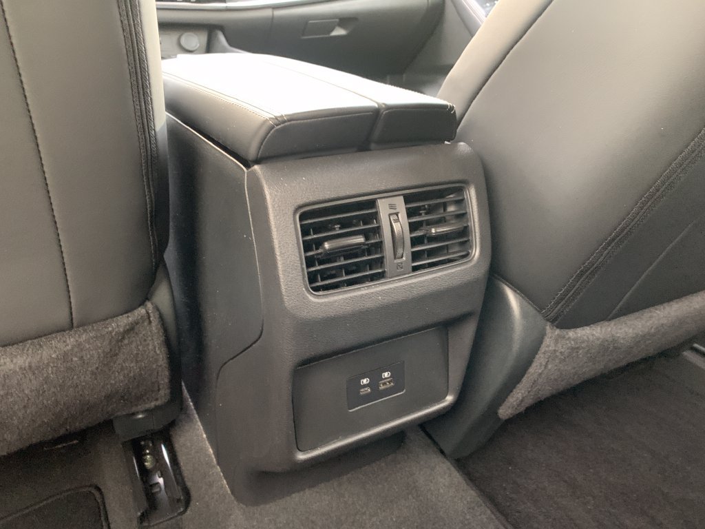 Used 2023 Nissan Rogue SV w/ SV Premium B Package FWD image 26
