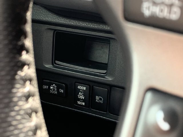 Certified 2019 Toyota Tacoma TRD Off-Road AWD/4WD image 15